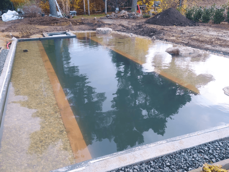 Ukázka realizace jezírka