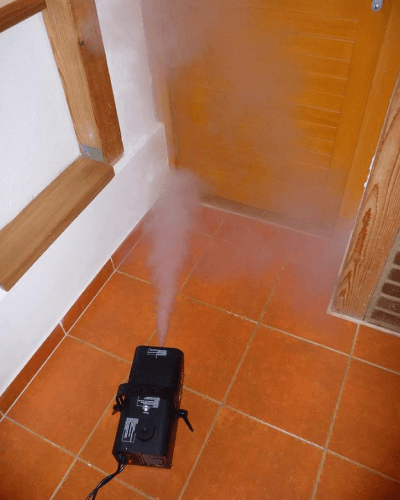 Měření pomocí vyvíječe kouře