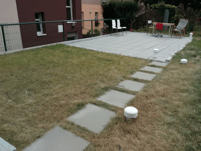 Showcase of green roof realization in Prague