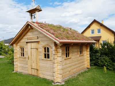 Showcase of green roof realization in Krasová